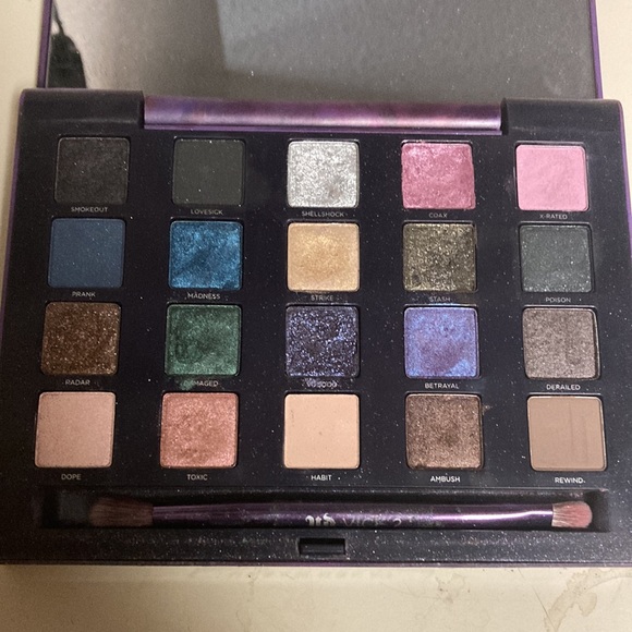 Urban Decay Vice 2 - Picture 2 of 2